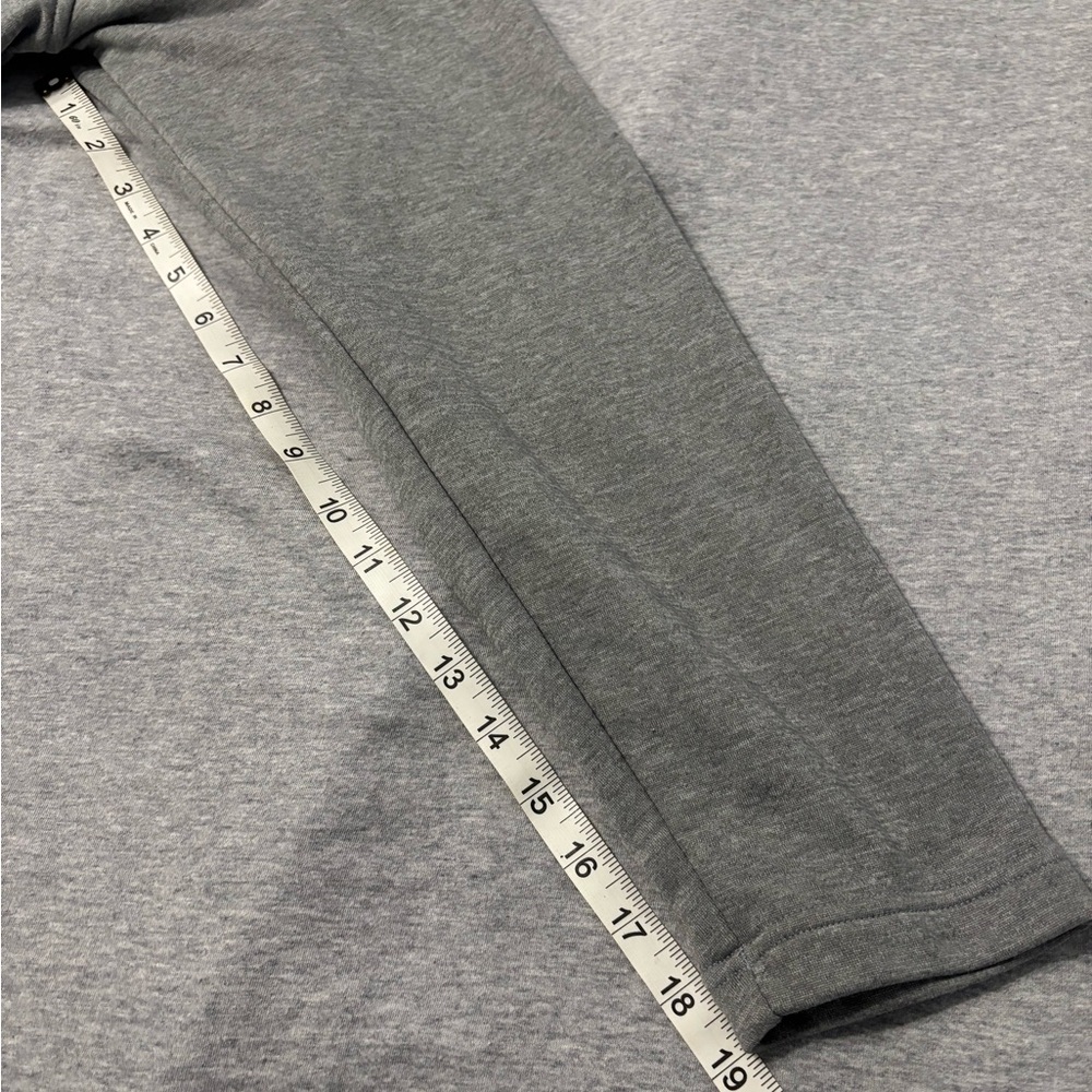 Under Armour Heather Gray Hoodie Large - Picture 7 of 8